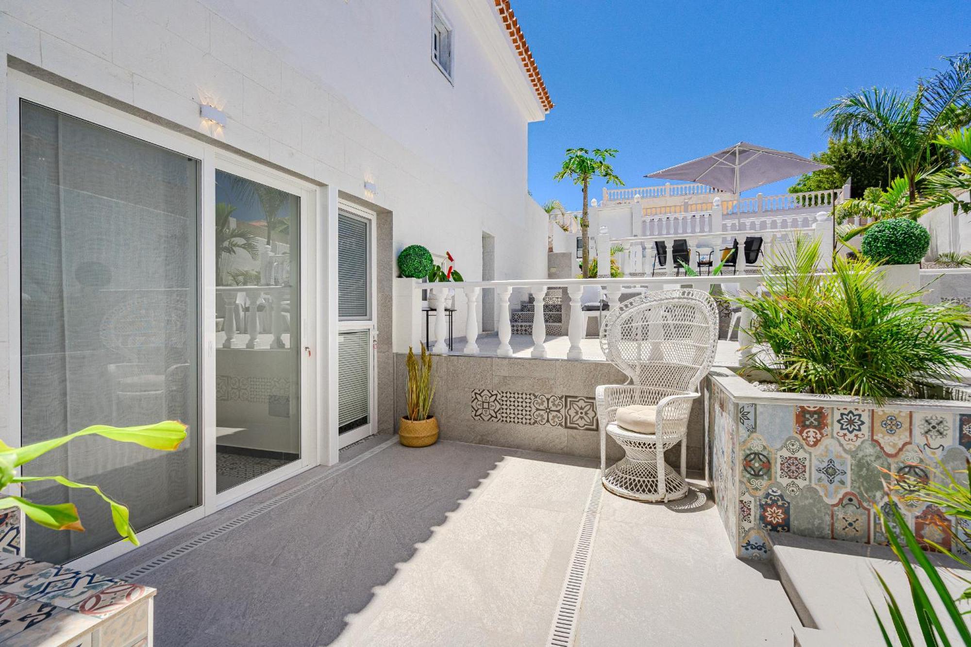 Margot Holiday Suite Callao Salvaje Exterior photo
